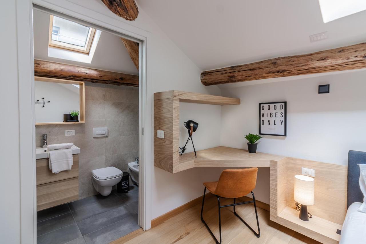 Casa Magenta Apartment Комо Екстериор снимка