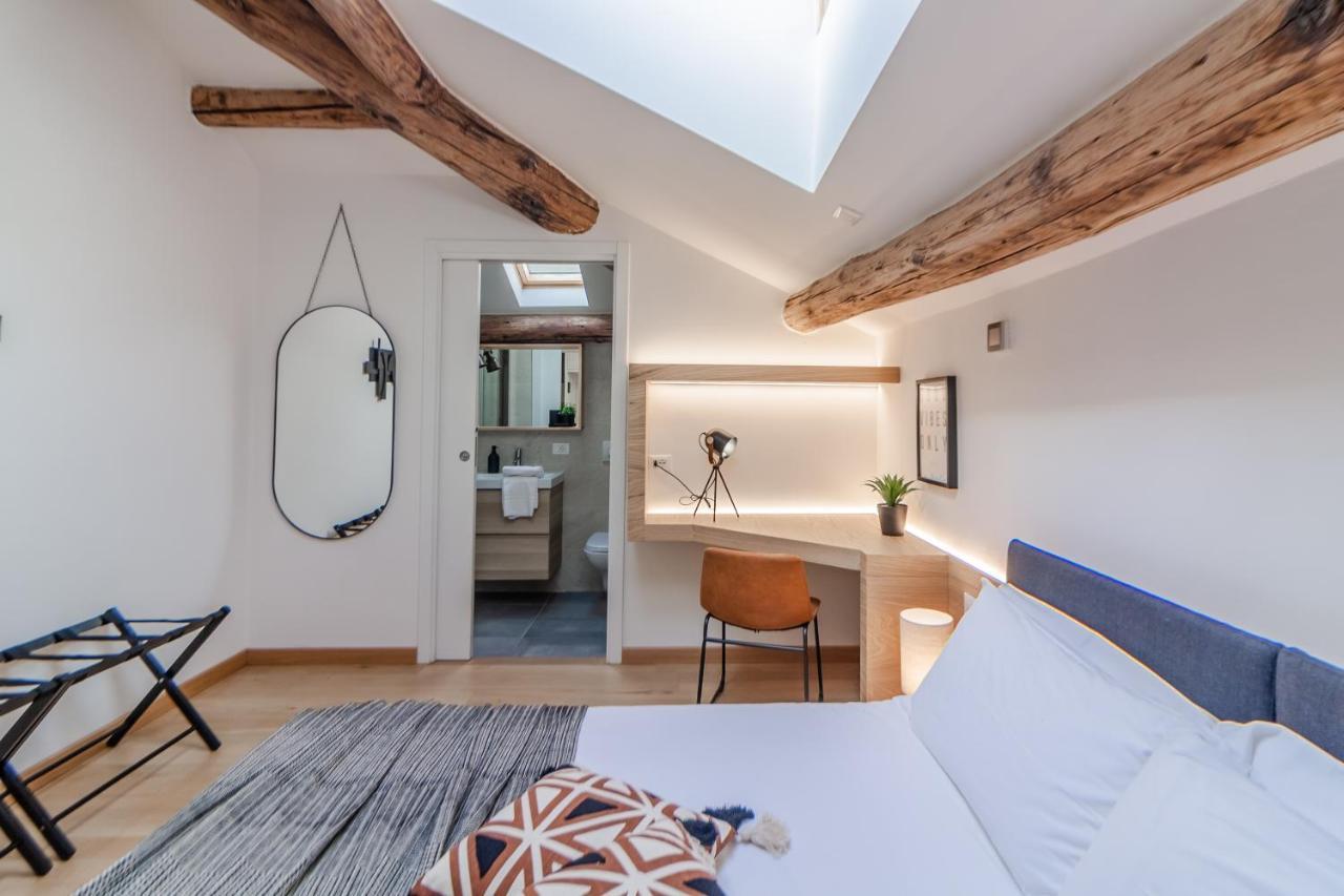 Casa Magenta Apartment Комо Екстериор снимка