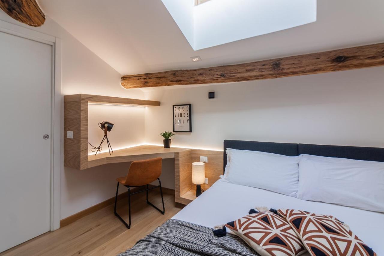 Casa Magenta Apartment Комо Екстериор снимка